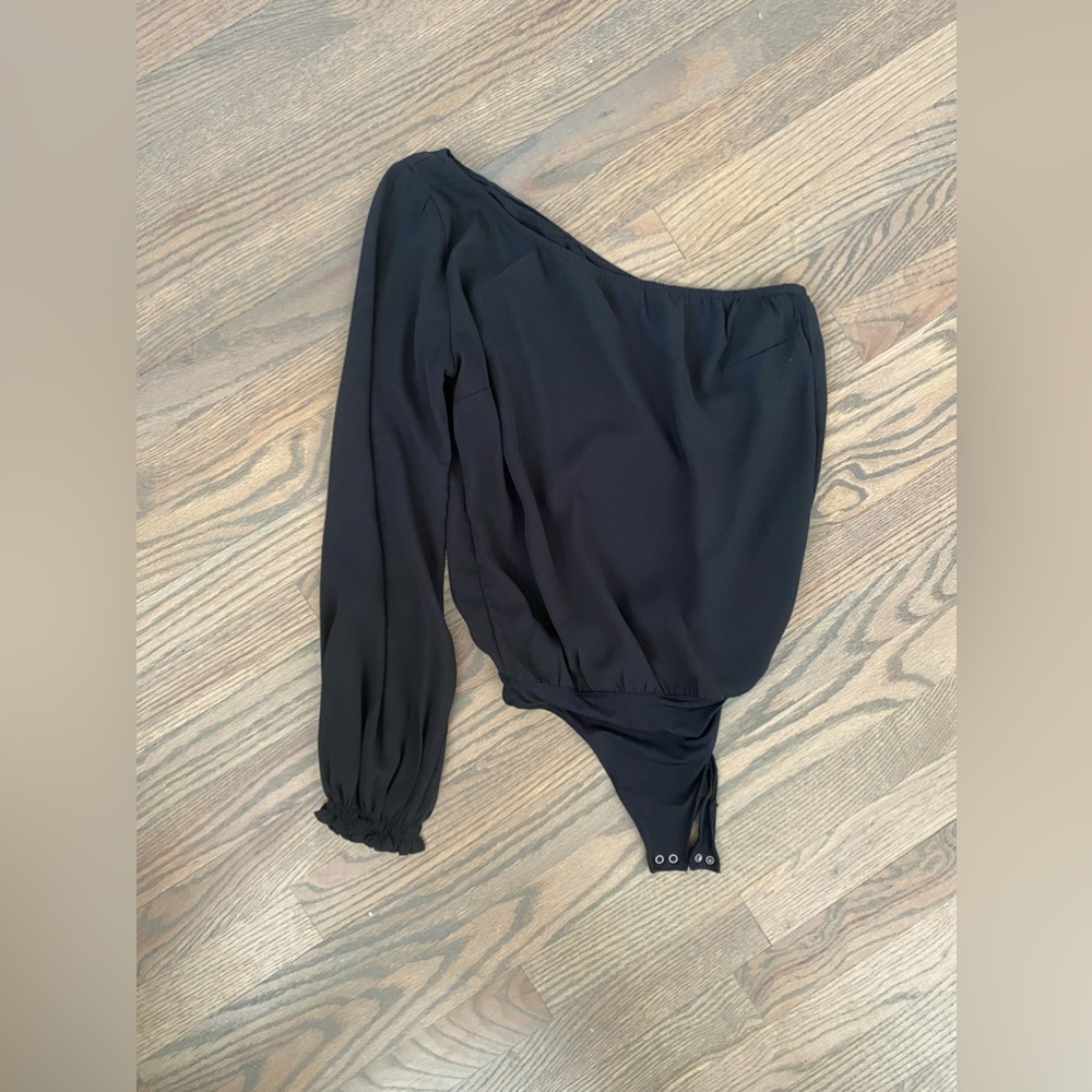 Abercrombie One-Sleeve Body Suit